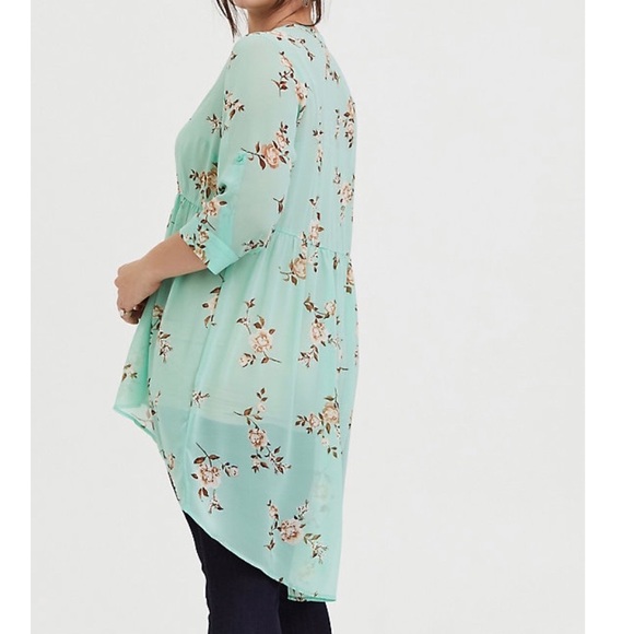 NEW torrid hi/low long babydoll floral top 1X - Picture 4 of 10